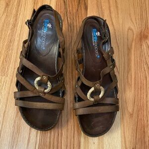 Timberlands Earth keepers strappy leather sandals women’s brown distressed Sz 7W